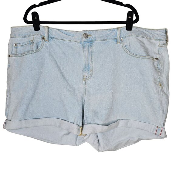 Torrid 24 Light Wash Denim Shorts Jean Cuffed Stretch 5" Inseam High Rise - Picture 1 of 5
